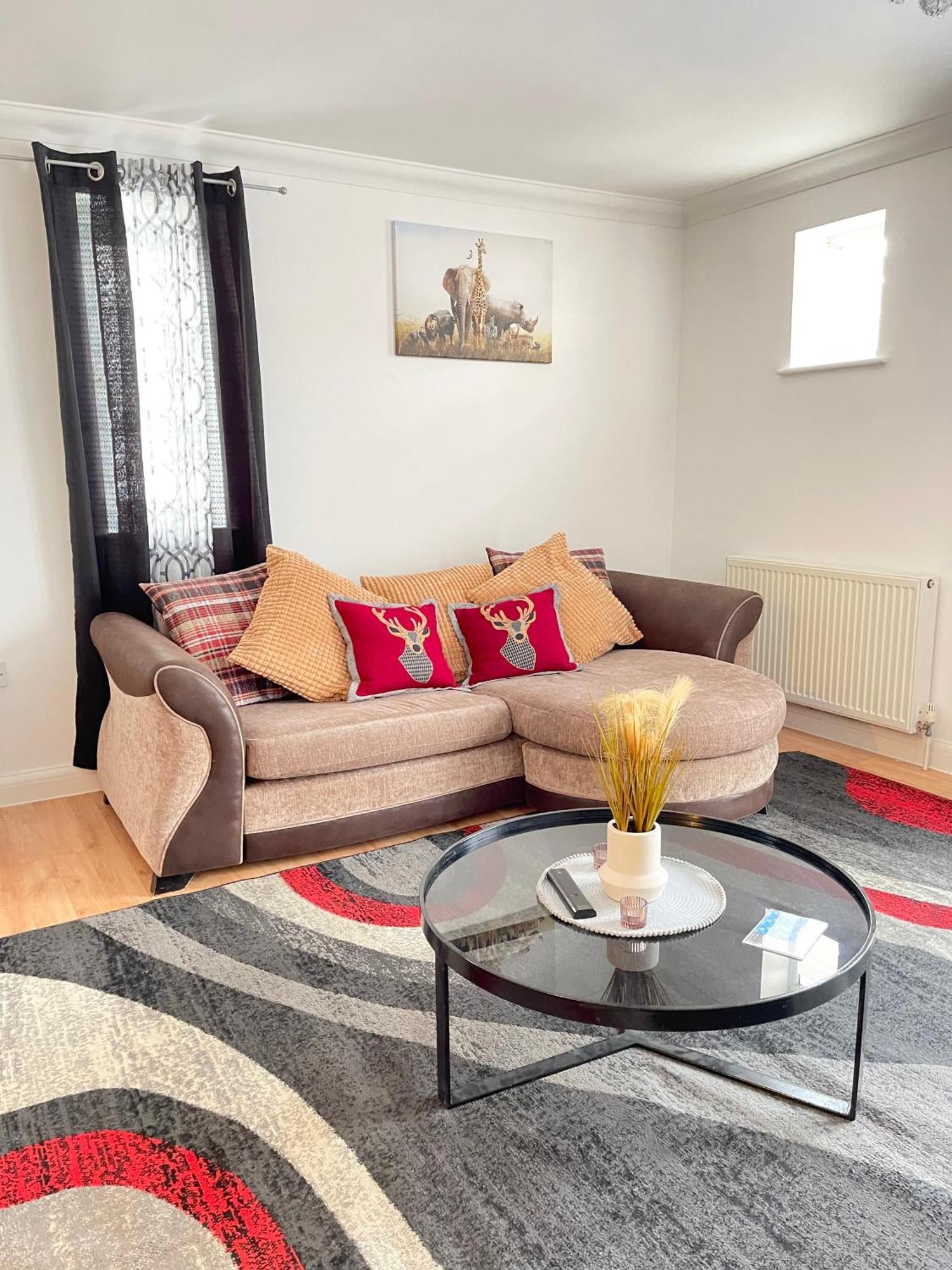 Eldridge Court Apartment Dagenham Dış mekan fotoğraf